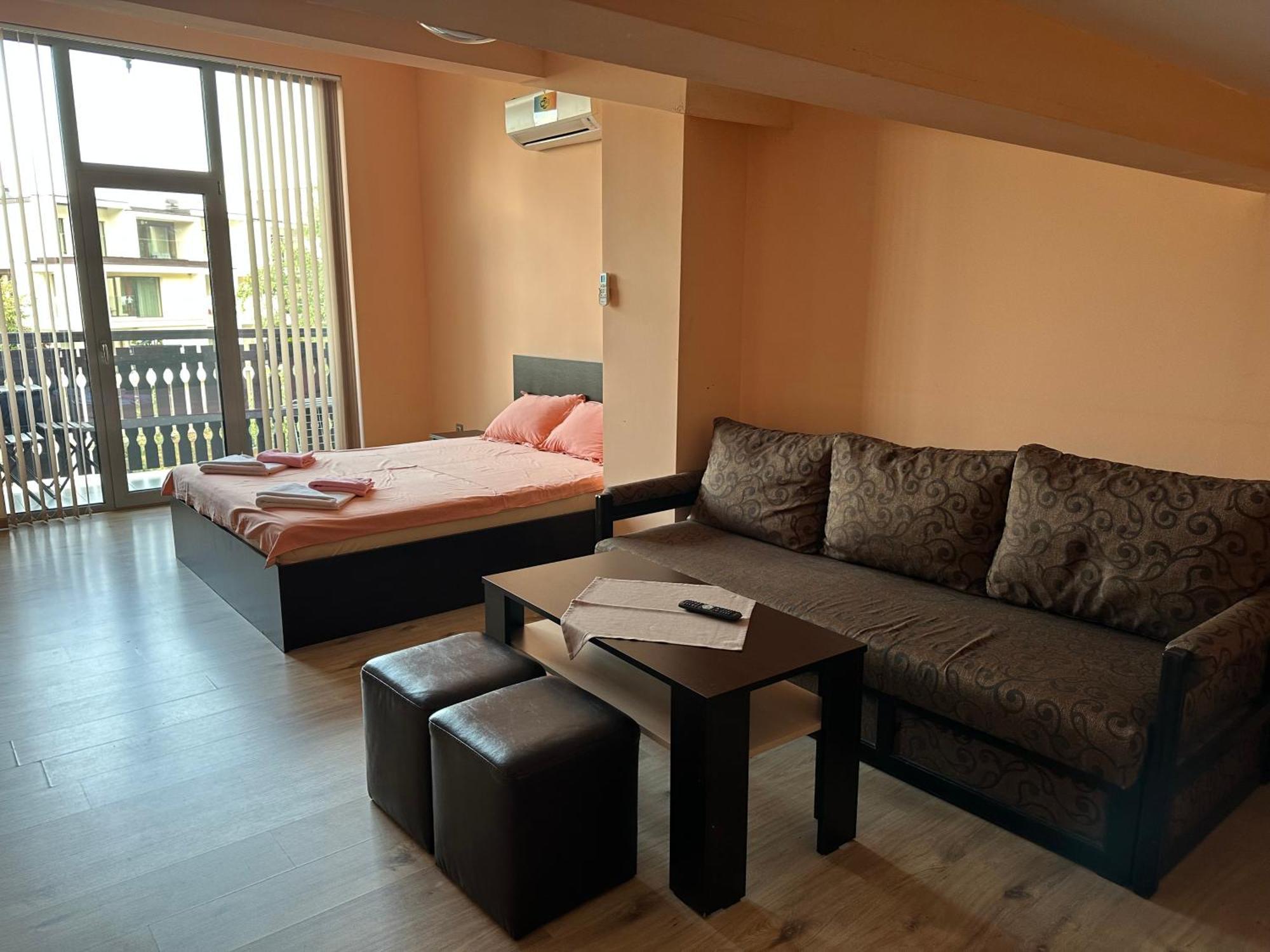ספרבה בניה Guest House Dinevi מראה חיצוני תמונה